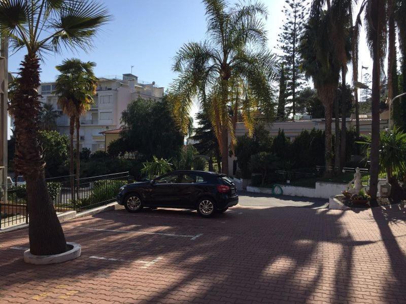 Petit Avec Classe Sanremo Exterior foto